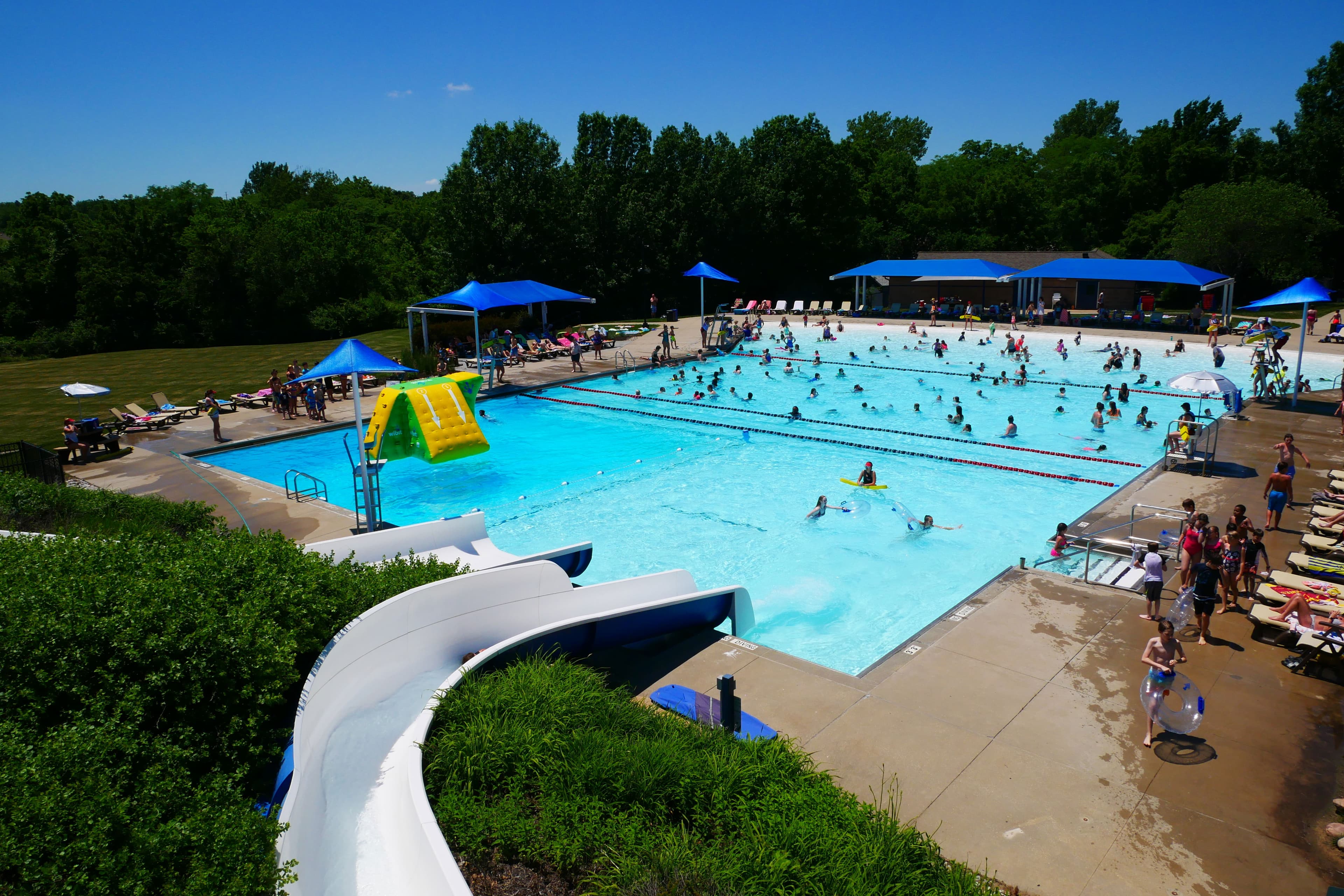 Tomahawk Ridge Aquatic Center